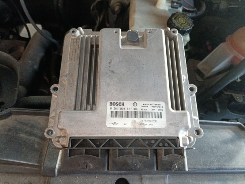 Recambio de centralita motor uce para renault master iii caja/chasis (ev, hv, uv) 2.3 dci 125 rwd (hv0c, hv0d, uv0c, uv0d, uv0h,