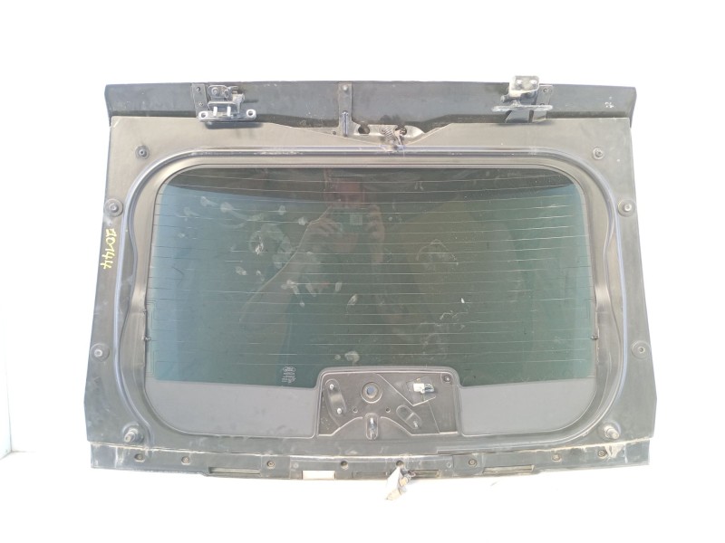 Recambio de porton trasero para land rover range rover sport v8 td se referencia OEM IAM   