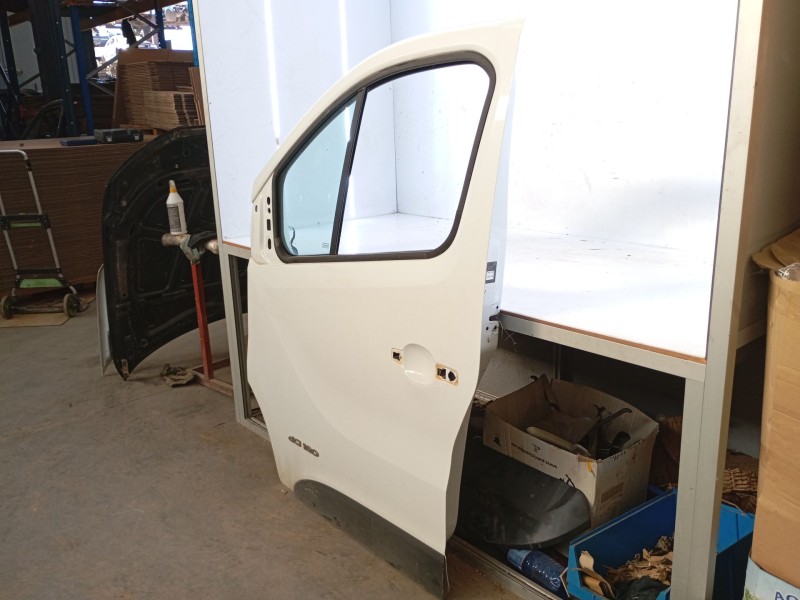 Recambio de puerta delantera izquierda para nissan nv300 furgoneta (x82) 1.6 dci 120 referencia OEM IAM   