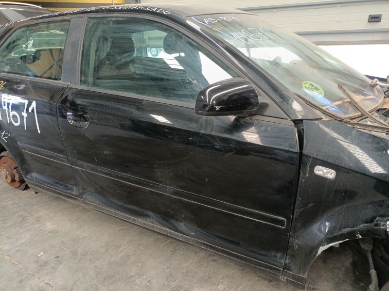 Recambio de puerta delantera derecha para audi a3 (8p1) 2.0 tdi 16v referencia OEM IAM   
