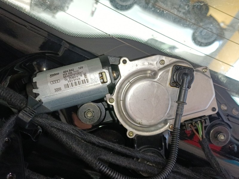 Recambio de motor limpia trasero para audi a3 (8p1) 2.0 tdi 16v referencia OEM IAM   
