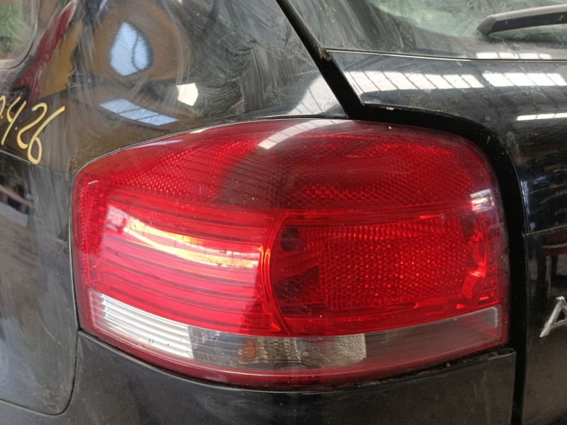Recambio de piloto trasero izquierdo para audi a3 (8p1) 2.0 tdi 16v referencia OEM IAM   