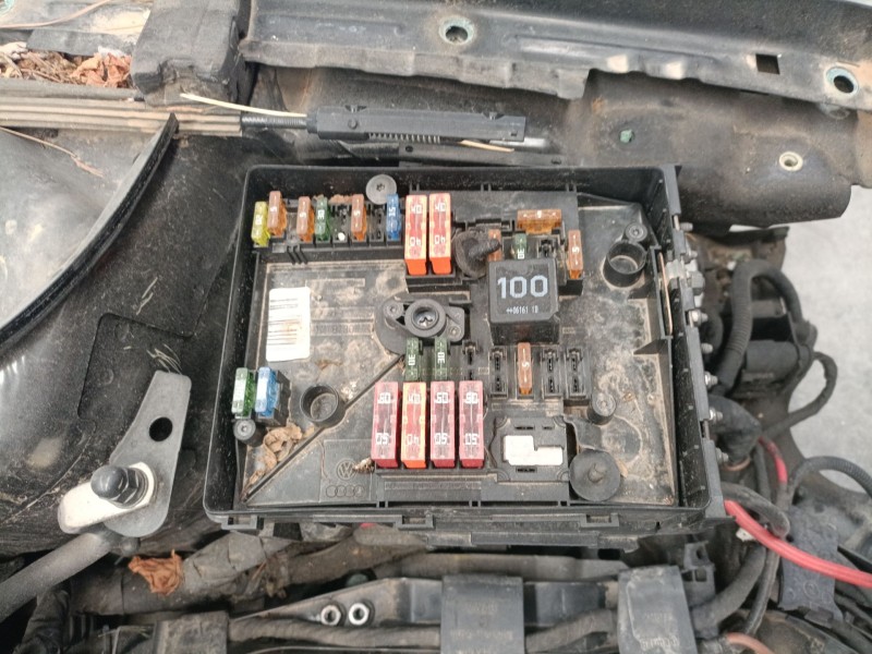 Recambio de caja reles / fusibles para audi a3 (8p1) 2.0 tdi 16v referencia OEM IAM   