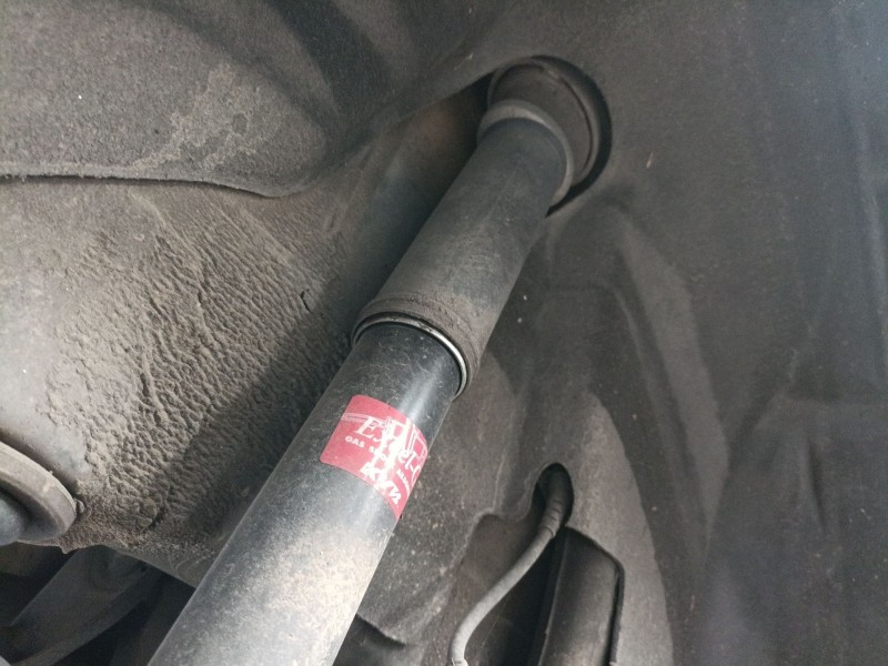 Recambio de amortiguador trasero derecho para audi a3 (8p1) 2.0 tdi 16v referencia OEM IAM   