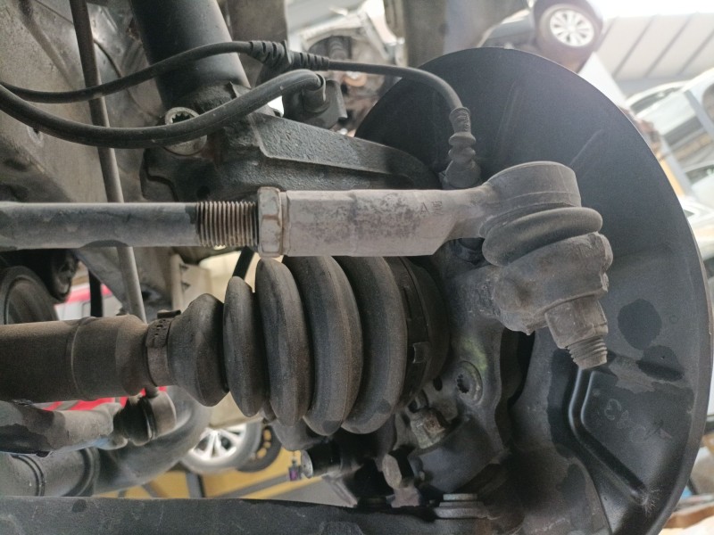 Recambio de mangueta delantera derecha para audi a3 (8p1) 2.0 tdi 16v referencia OEM IAM   