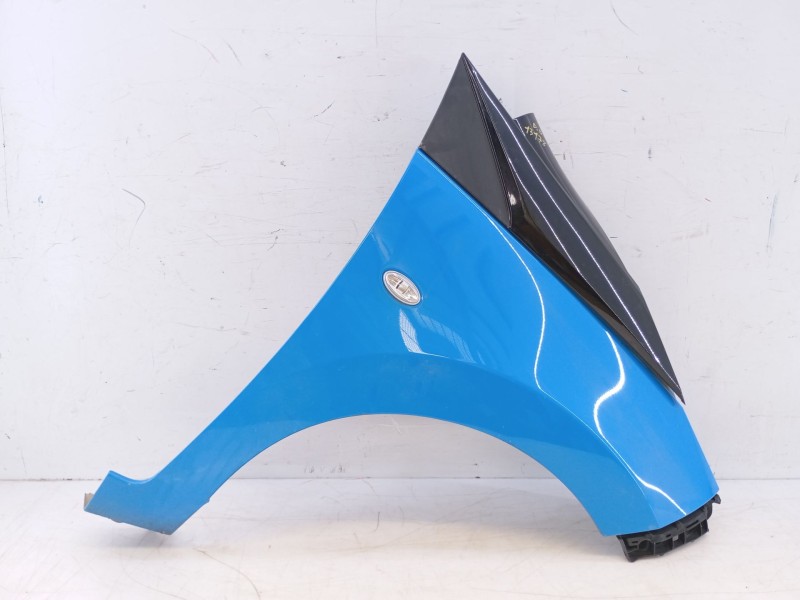 Recambio de aleta delantera derecha para toyota aygo (_b4_) 1.0 (kgb40) referencia OEM IAM   E4-A3-1
