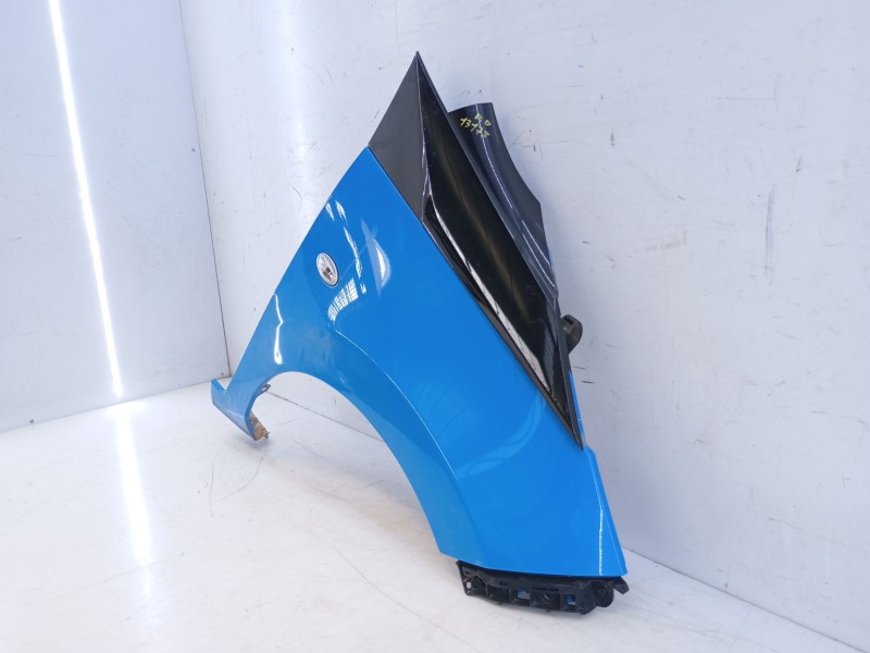 Recambio de aleta delantera derecha para toyota aygo (_b4_) 1.0 (kgb40) referencia OEM IAM   E4-A3-1