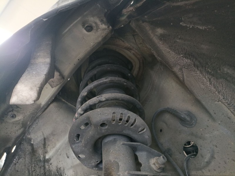 Recambio de amortiguador delantero izquierdo para audi a3 (8p1) 2.0 tdi 16v referencia OEM IAM   