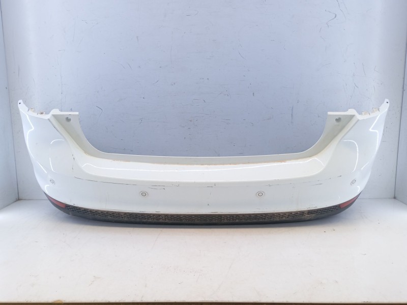 Recambio de paragolpes trasero para ford focus lim. (cb8) edition referencia OEM IAM   