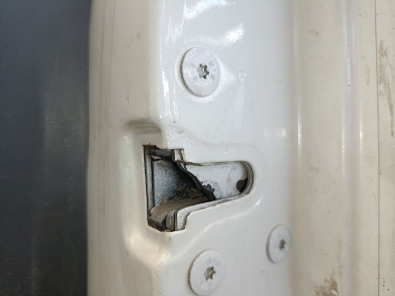 Recambio de cerradura puerta delantera derecha para iveco daily iv caja/chasis 35c12, 35s12 referencia OEM IAM   