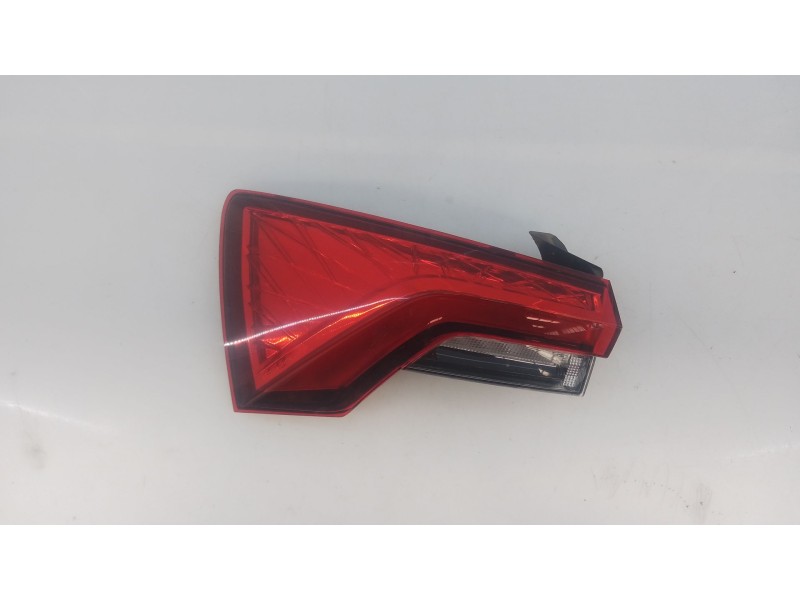 Recambio de piloto trasero izquierdo para skoda scala (nw1) 1.0 tsi referencia OEM IAM   