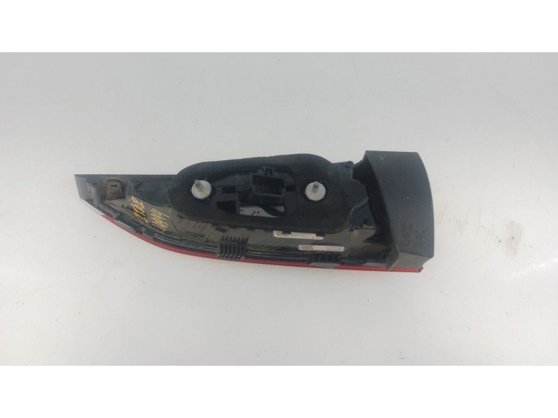 Recambio de piloto trasero derecho porton para skoda scala (nw1) 1.0 tsi referencia OEM IAM   