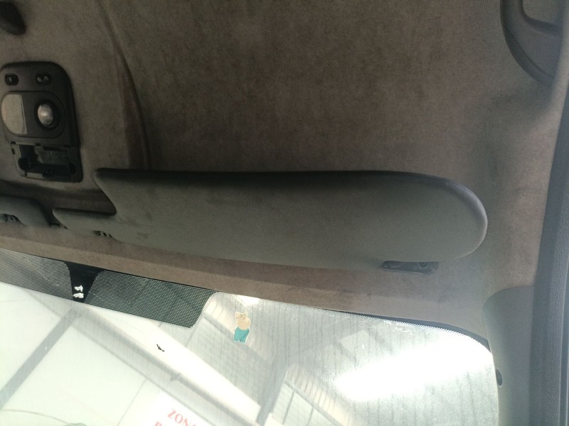 Recambio de parasol derecho para iveco daily iv caja/chasis 35c12, 35s12 referencia OEM IAM   