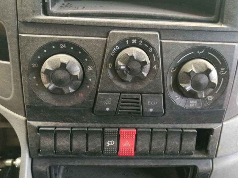 Recambio de mando calefaccion / aire acondicionado para iveco daily iv caja/chasis 35c12, 35s12 referencia OEM IAM   