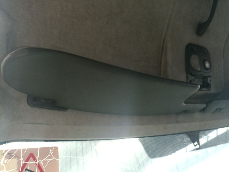 Recambio de parasol izquierdo para iveco daily iv caja/chasis 35c12, 35s12 referencia OEM IAM   