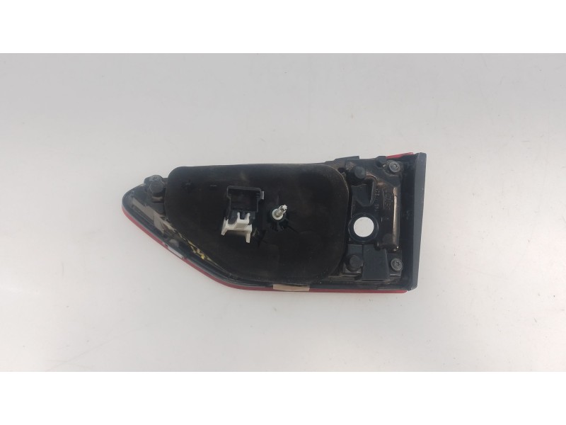 Recambio de piloto trasero izquierdo porton para volkswagen polo vi (aw1, bz1, ae1) 1.0 tsi referencia OEM IAM   