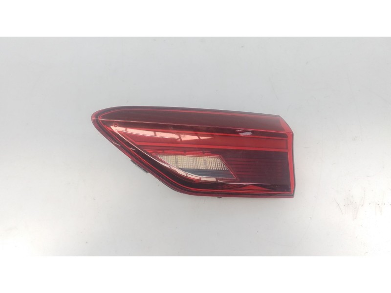 Recambio de piloto trasero derecho porton para volkswagen polo vi (aw1, bz1, ae1) 1.0 tsi referencia OEM IAM   