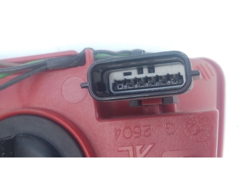 Recambio de piloto trasero izquierdo porton para renault laguna coupe gt referencia OEM IAM   