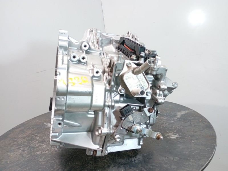 Recambio de caja cambios para toyota corolla station wagon (_e21_) 1.8 vvti hybrid (zwe219) referencia OEM IAM   