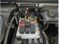 Recambio de caja reles / fusibles para iveco daily iv caja/chasis 35c12, 35s12 referencia OEM IAM   