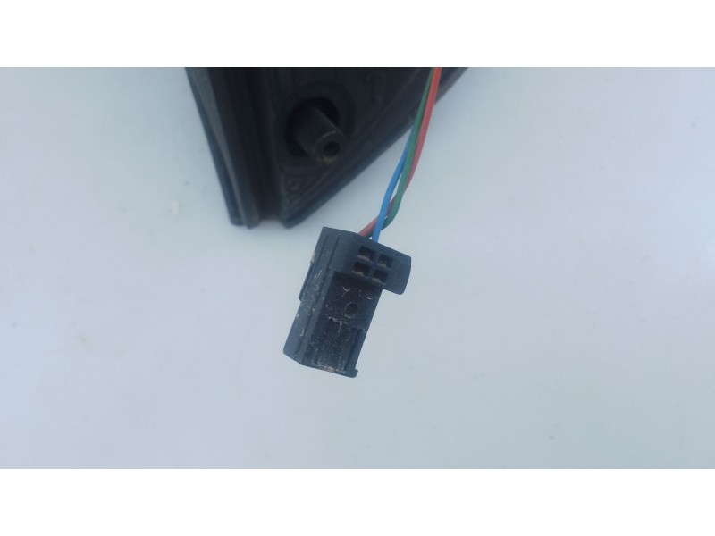 Recambio de retrovisor izquierdo electrico para peugeot partner kasten confort l1 referencia OEM IAM   