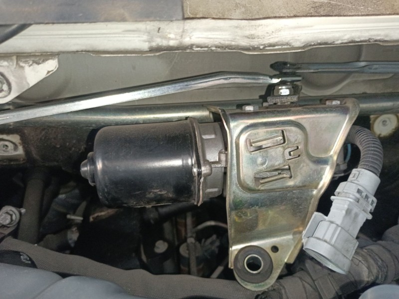 Recambio de motor limpia delantero para iveco daily iv caja/chasis 35c12, 35s12 referencia OEM IAM 53556502  
