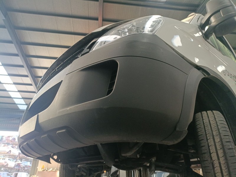 Recambio de paragolpes delantero para iveco daily iv caja/chasis 35c12, 35s12 referencia OEM IAM   