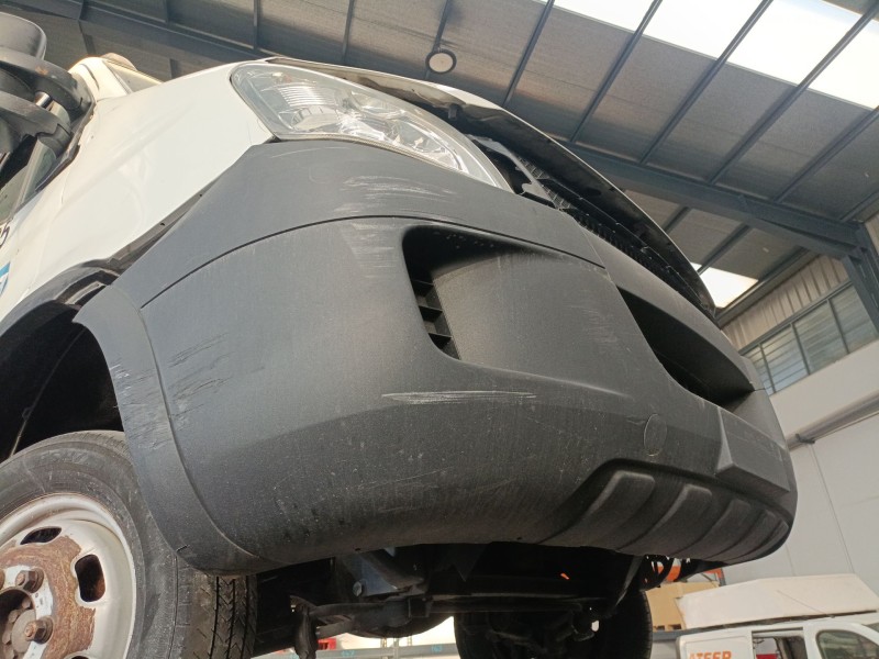 Recambio de paragolpes delantero para iveco daily iv caja/chasis 35c12, 35s12 referencia OEM IAM   