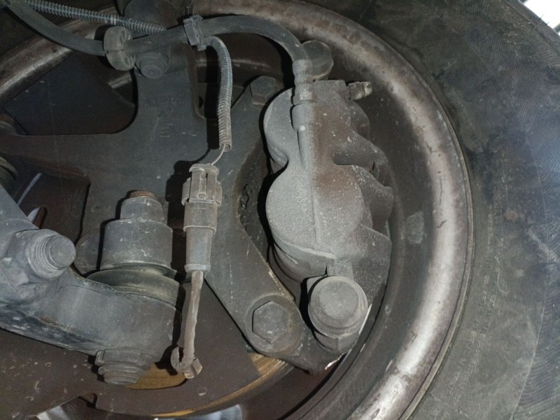 Recambio de pinza freno delantera derecha para iveco daily iv caja/chasis 35c12, 35s12 referencia OEM IAM   