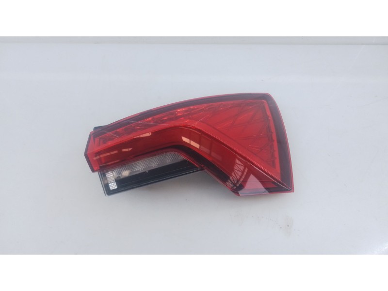 Recambio de piloto trasero derecho para skoda scala (nw1) 1.0 tsi referencia OEM IAM   