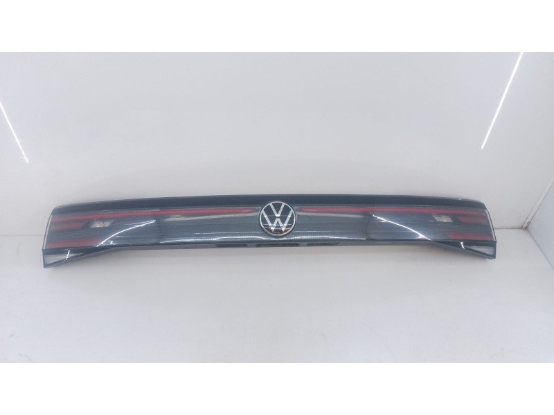 Recambio de piloto trasero central para volkswagen taigo (cs1) 1.0 tsi referencia OEM IAM   