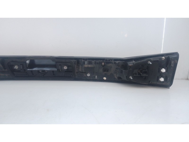 Recambio de piloto trasero central para volkswagen taigo (cs1) 1.0 tsi referencia OEM IAM   