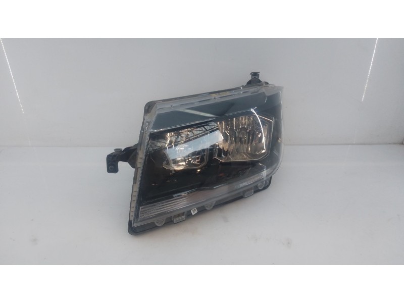 Recambio de faro izquierdo para volkswagen crafter caja/chasis (sz_) 2.0 tdi rwd referencia OEM IAM   