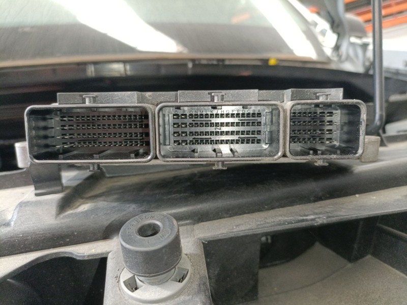Recambio de centralita motor uce para renault master iii caja/chasis (ev, hv, uv) 2.3 dci 125 fwd (ev0c, ev0d, ev0j, hv0c, hv0d,