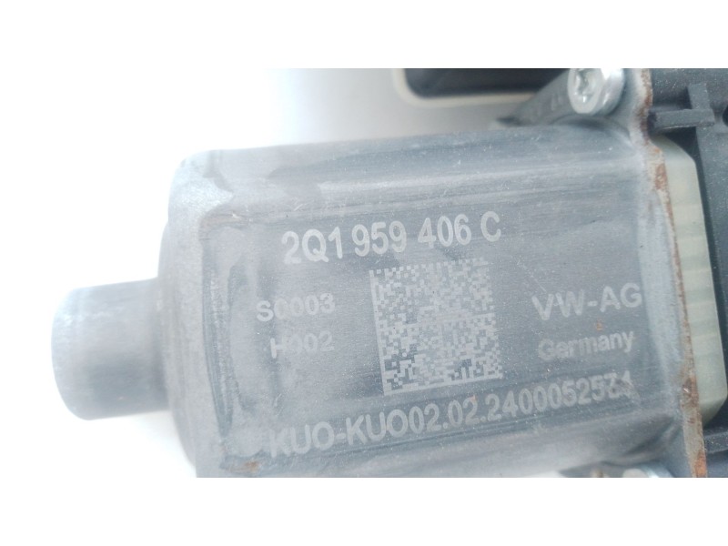 Recambio de elevalunas delantero derecho para skoda fabia iv (pj3) 1.0 tsi referencia OEM IAM   