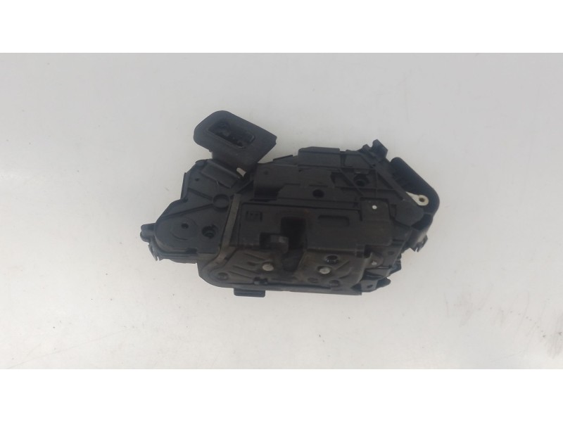 Recambio de cerradura puerta delantera izquierda para volkswagen crafter furgoneta (sy_, sx_) 2.0 tdi referencia OEM IAM   