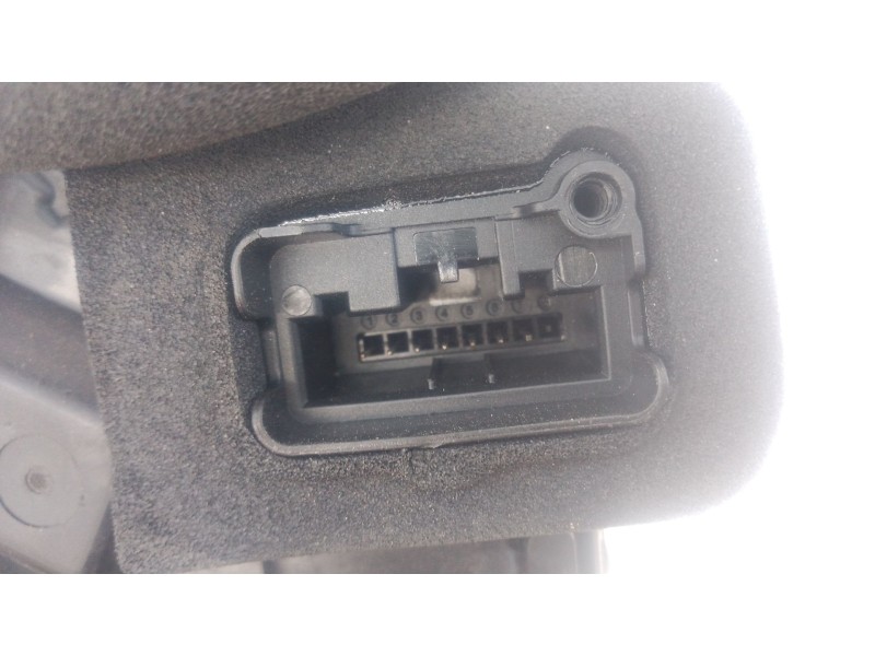 Recambio de cerradura puerta delantera derecha para audi a1 sportback (gba) 30 tfsi referencia OEM IAM   