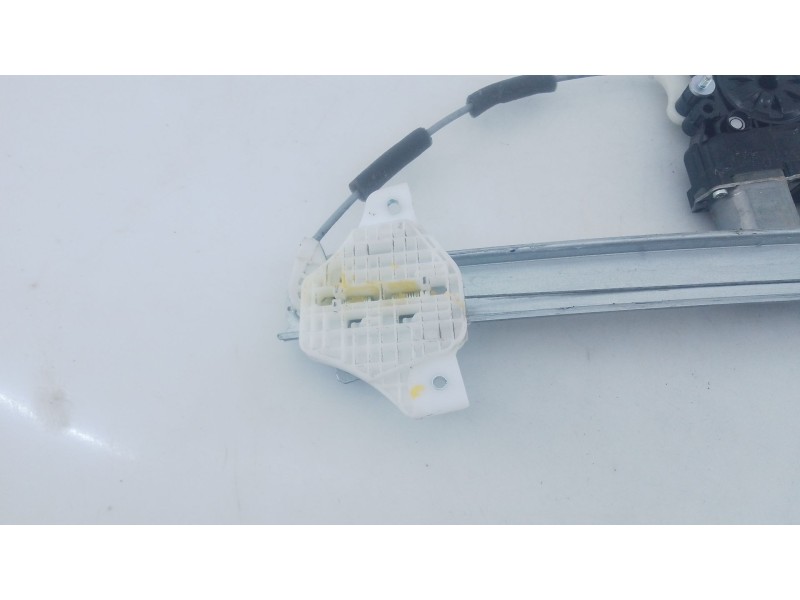 Recambio de elevalunas delantero izquierdo para hyundai i20 ii (gb, ib) 1.2 referencia OEM IAM   
