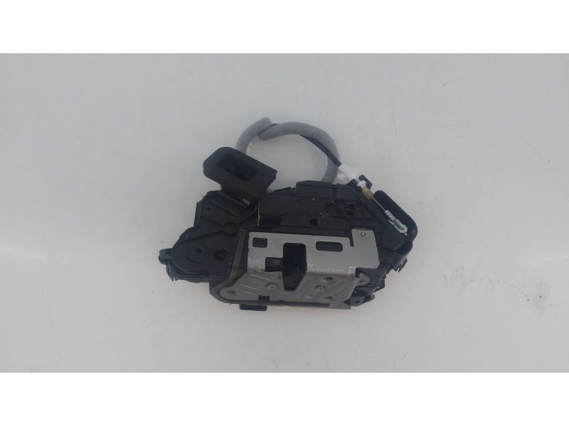 Recambio de cerradura puerta delantera izquierda para skoda karoq (nu7, nd7) 1.5 tsi referencia OEM IAM   