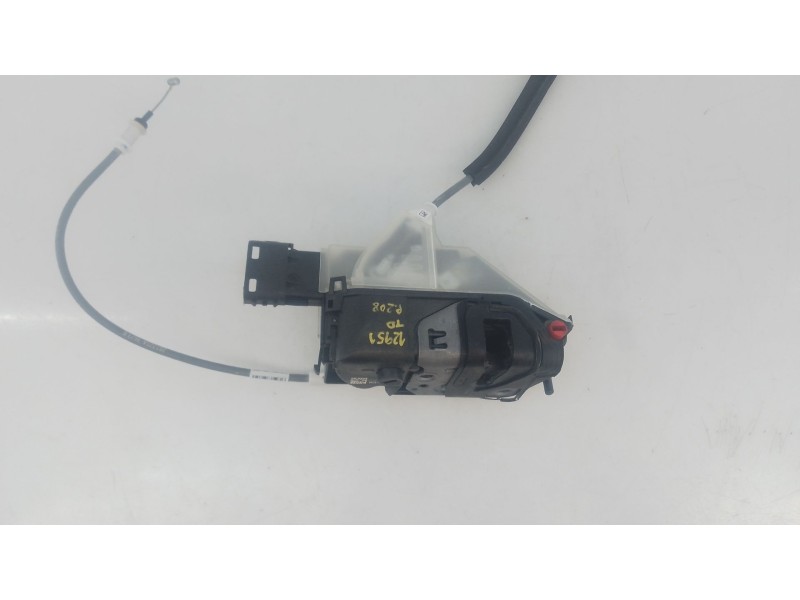 Recambio de cerradura puerta trasera derecha para peugeot 208 ii (ub_, up_, uw_, uj_) 1.2 puretech 100 referencia OEM IAM   