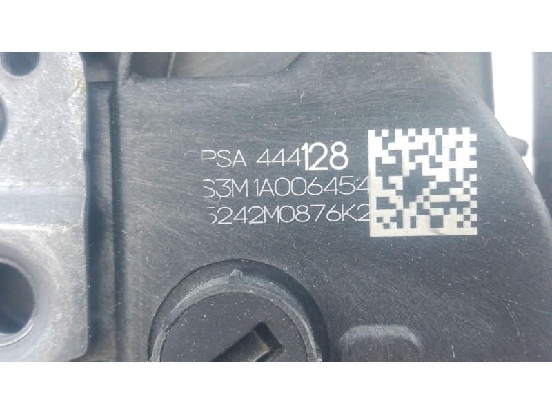 Recambio de cerradura puerta trasera derecha para peugeot 208 ii (ub_, up_, uw_, uj_) 1.2 puretech 100 referencia OEM IAM   