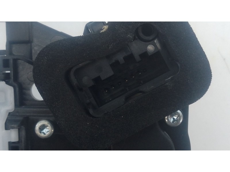 Recambio de cerradura puerta trasera derecha para skoda scala (nw1) 1.0 tsi referencia OEM IAM   