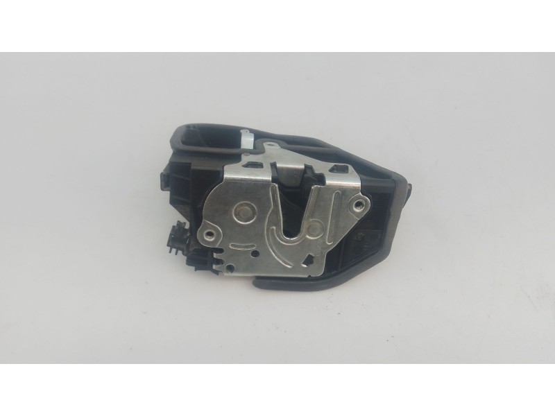 Recambio de cerradura puerta delantera derecha para bmw x3 (f25) xdrive 20 d referencia OEM IAM   