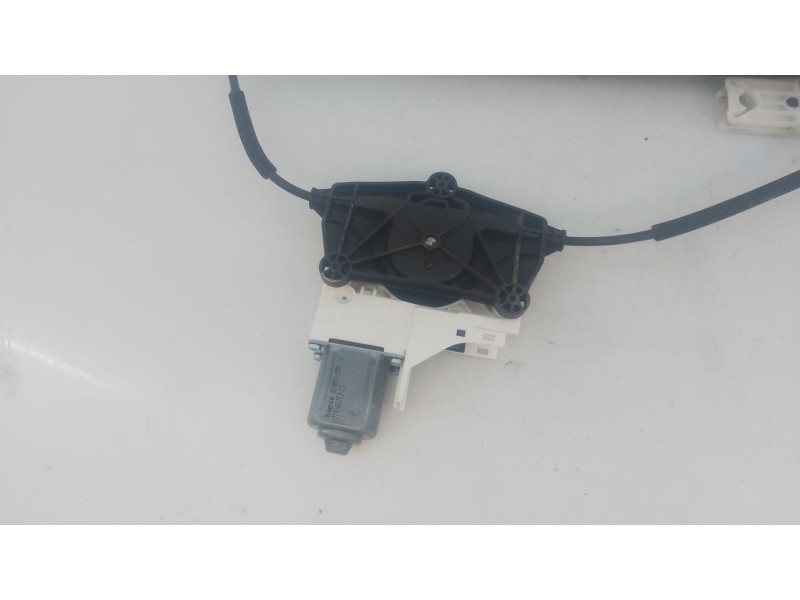 Recambio de elevalunas trasero derecho para volkswagen polo vi (aw1, bz1, ae1) 1.0 tsi referencia OEM IAM   