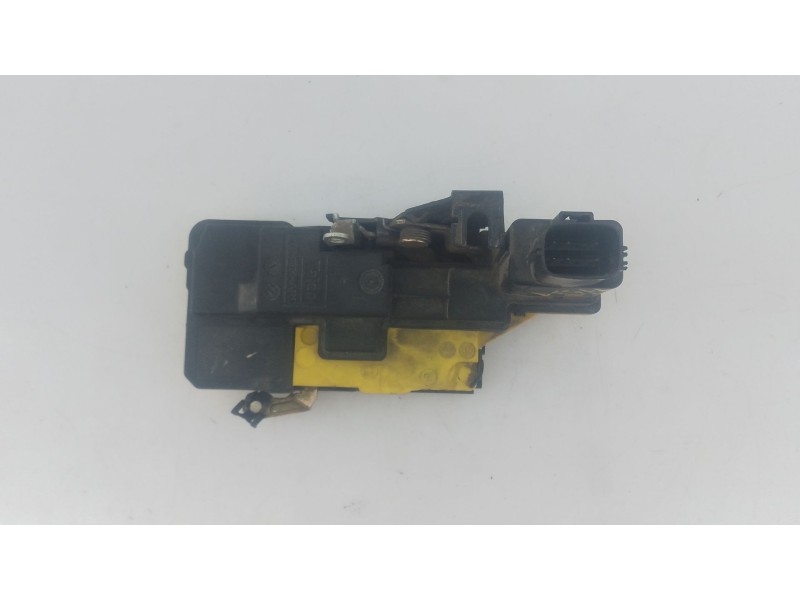 Recambio de cerradura puerta trasera derecha para volvo xc90 d5 referencia OEM IAM   
