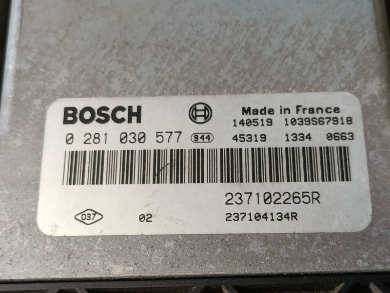 Recambio de centralita motor uce para renault master iii caja/chasis (ev, hv, uv) 2.3 dci 125 fwd (ev0c, ev0d, ev0j, hv0c, hv0d,