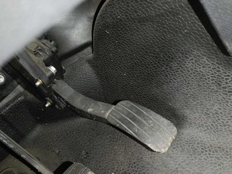 Recambio de pedal acelerador para renault master iii caja/chasis (ev, hv, uv) 2.3 dci 125 fwd (ev0c, ev0d, ev0j, hv0c, hv0d, hv0