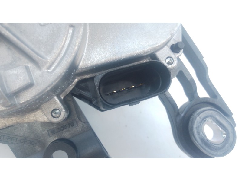 Recambio de motor limpia trasero para volkswagen caddy v furgoneta/monovolumen (sba, sbh) 2.0 tdi bmt referencia OEM IAM 8V09557