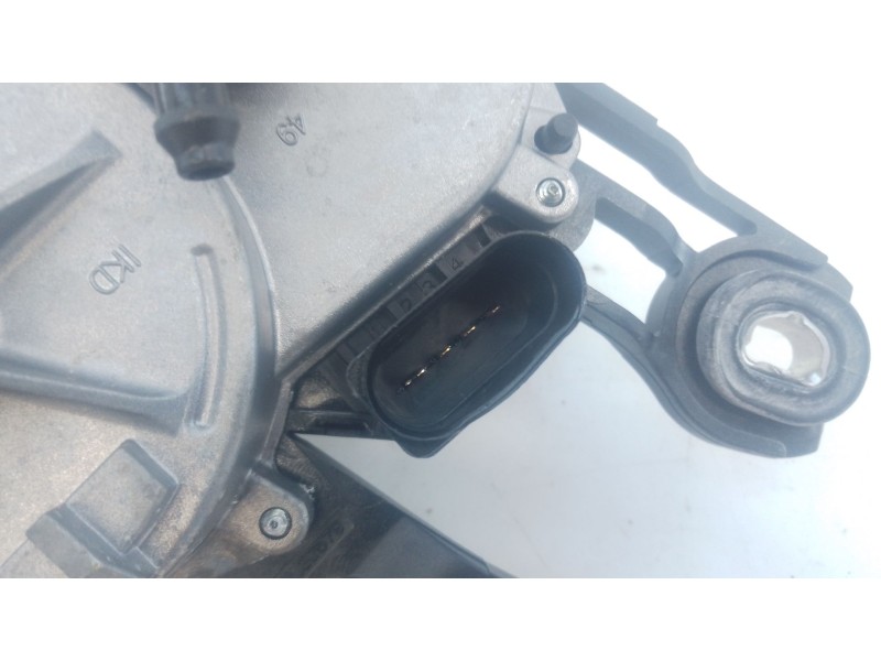 Recambio de motor limpia trasero para volkswagen caddy v furgoneta/monovolumen (sba, sbh) 2.0 tdi bmt referencia OEM IAM 8V09557