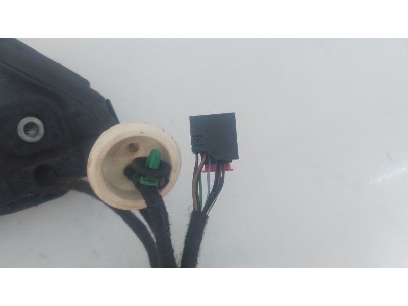 Recambio de retrovisor izquierdo electrico para skoda karoq (nu7, nd7) 1.5 tsi referencia OEM IAM   
